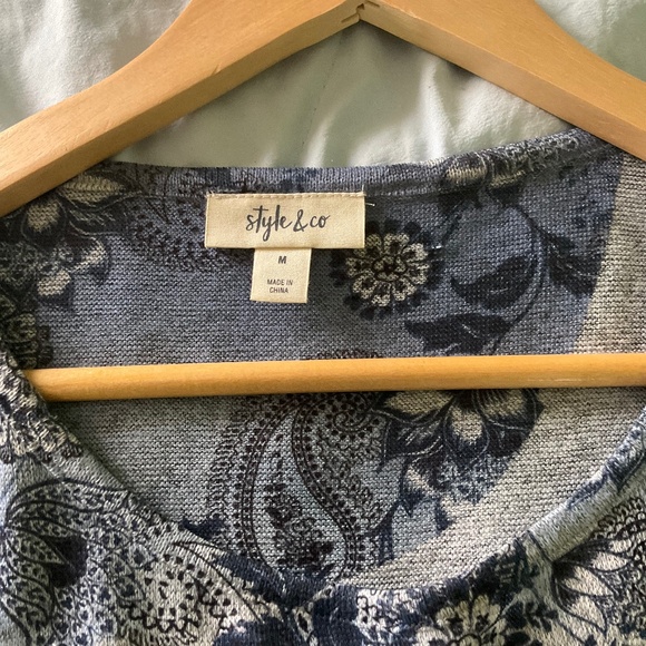 style co tops medium 3/4 sleeves round neck thin sweater elegant blue pattern. - Picture 3 of 4